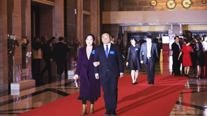 “感恩相伴?筑夢同行”——龍港集團2019新春年會盛大舉行！